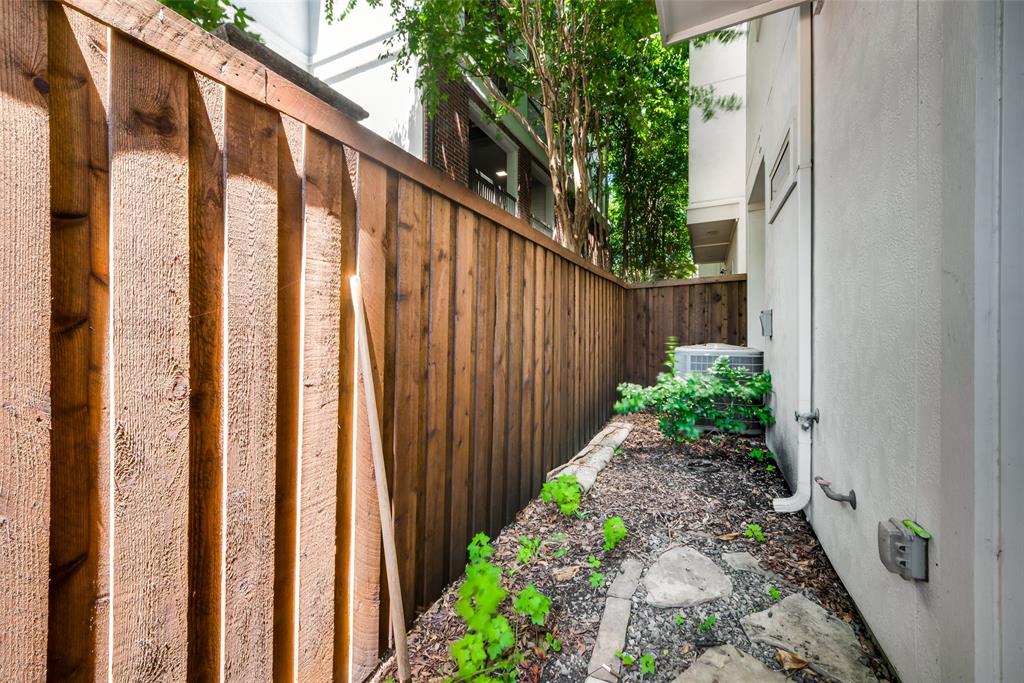 Live Oak Add Ph 2 - Residential Lease