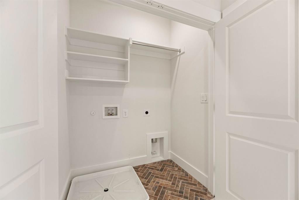 Trinity Falls - Residential