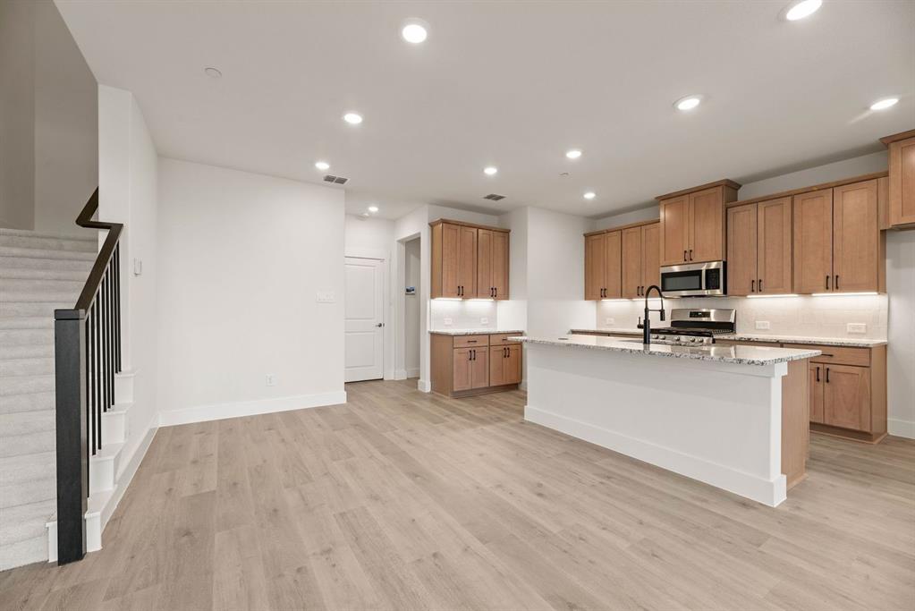 2636 Red Tailed Hawk Lane