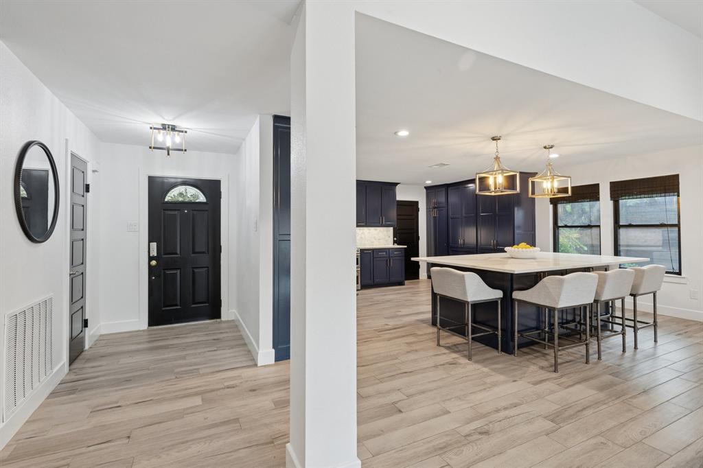 1114 Normandy Drive