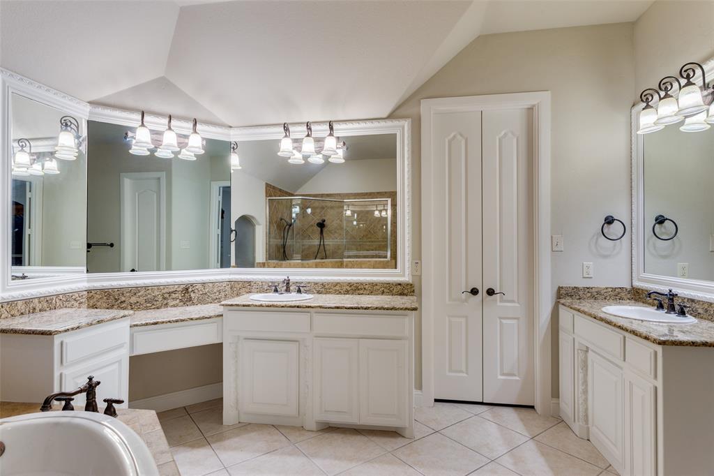 LA CANTERA WEST - Residential