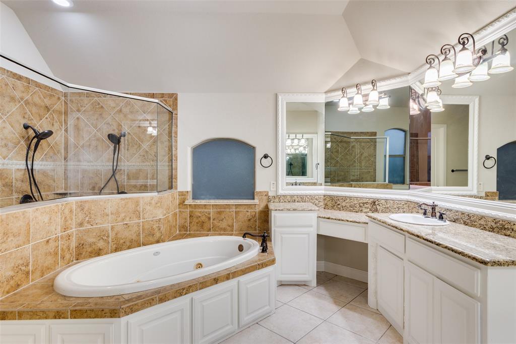 LA CANTERA WEST - Residential