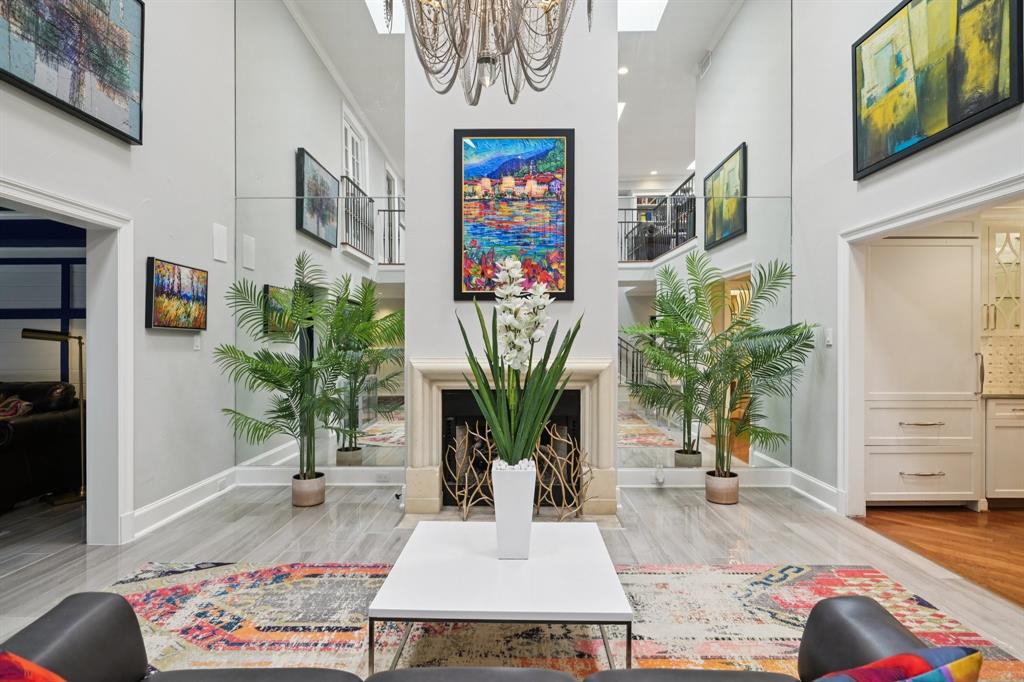 4656 Christopher Place