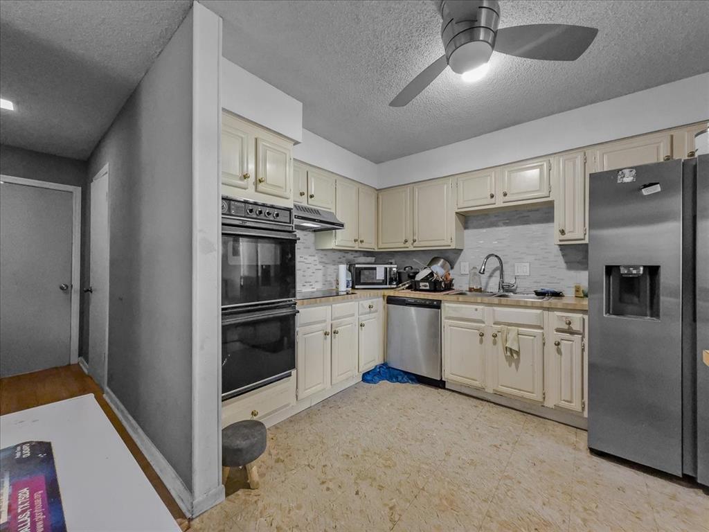 Oak Tree Village - Residential