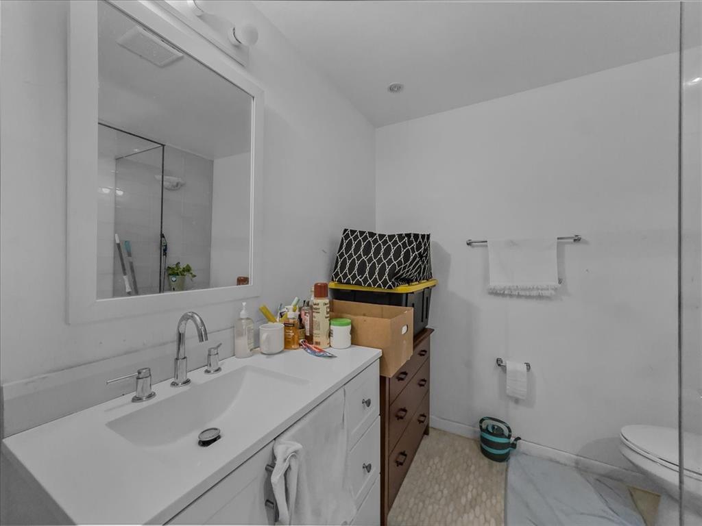 Oak Tree Village - Residential