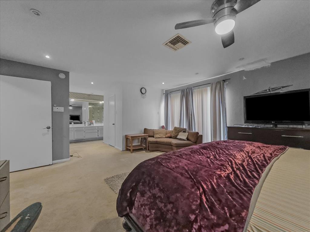 Oak Tree Village - Residential