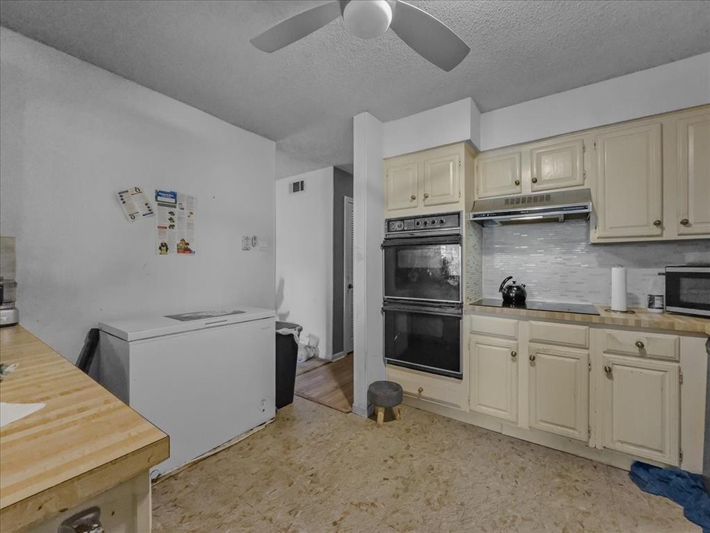 Oak Tree Village - Residential