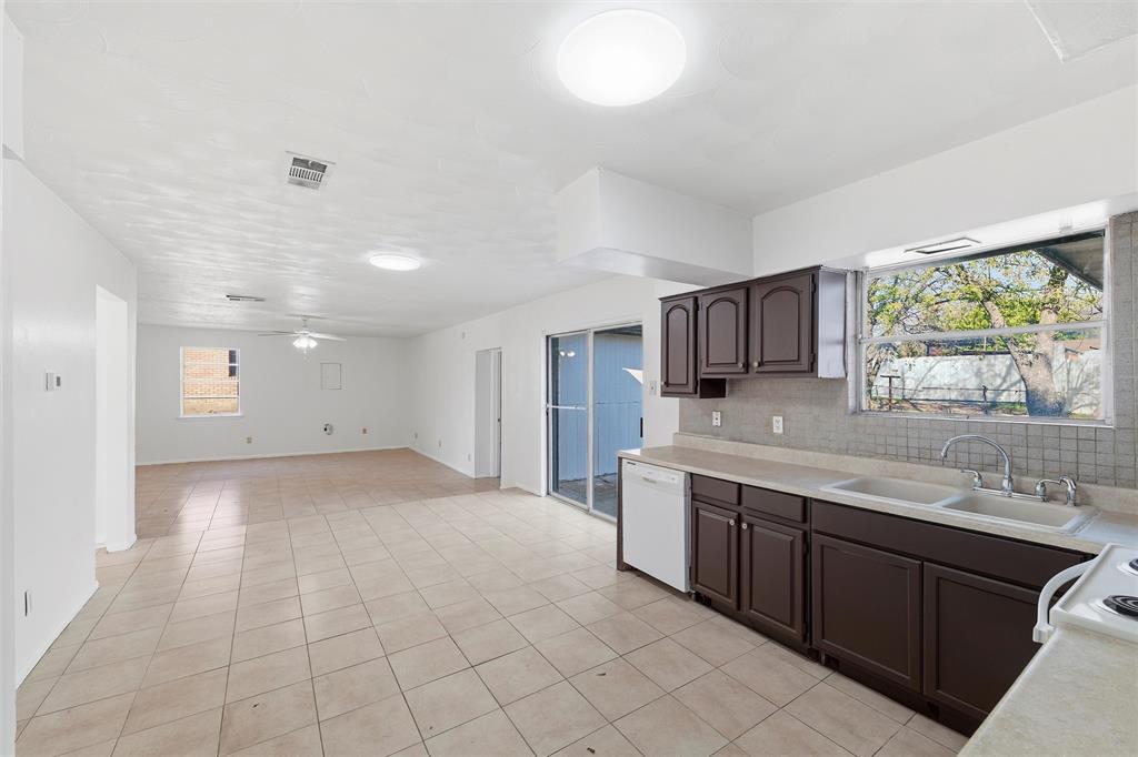 Polk Terrace 08 - Residential