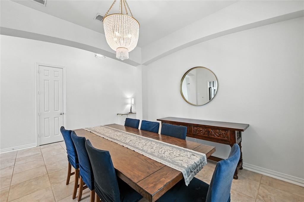 Flower Mound, Texas 75022, United States, 4 Bedrooms Bedrooms, ,3 BathroomsBathrooms,Residential,Pending,200217