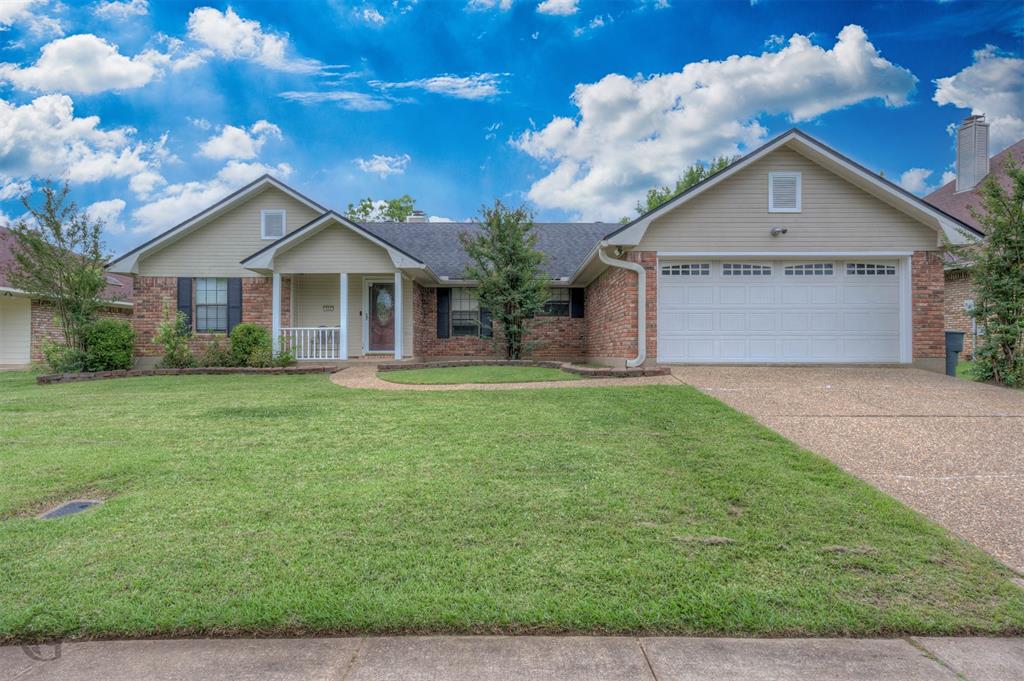 464 Mayfair Court