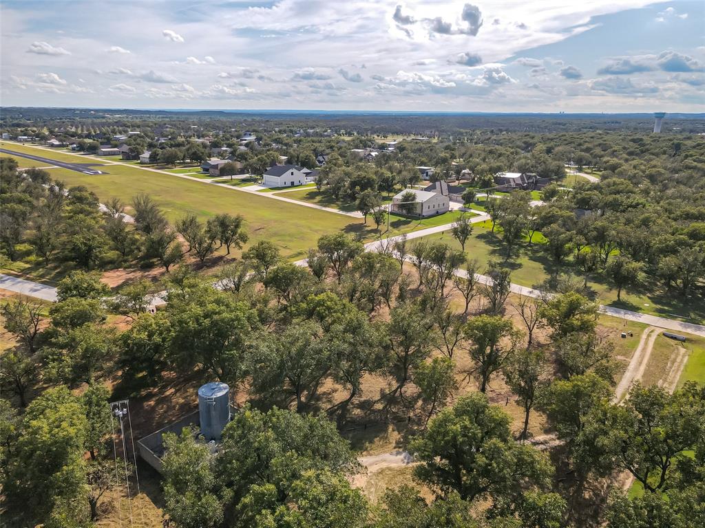 900 E Landings Drive
