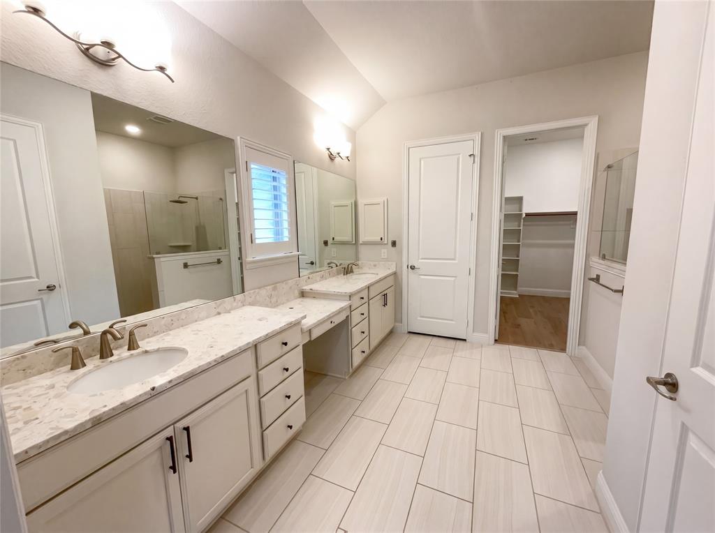 Waterford Point Ph 1 - Residential