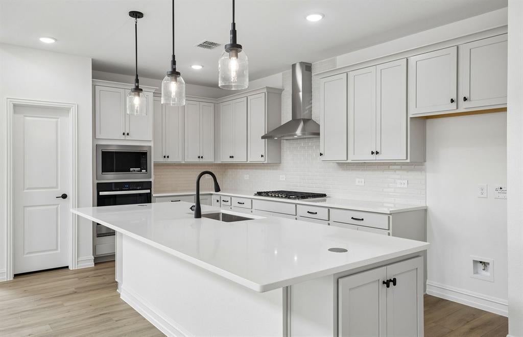 2628 Eagle Nest Court
