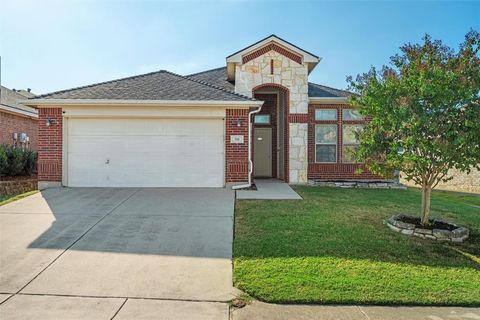 916 Reveille Road Fort Worth TX 76108
