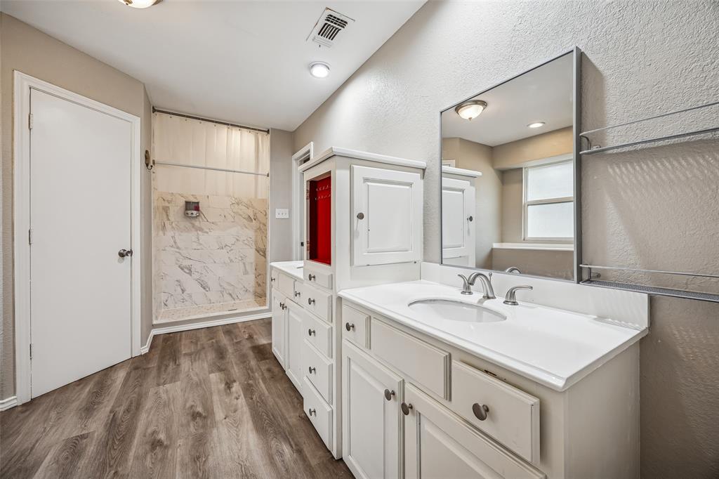 Jose Maria Zambrano 640 Acre S - Residential