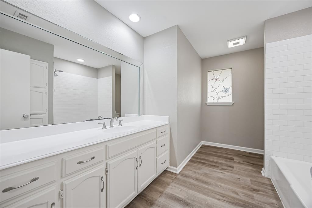 Jose Maria Zambrano 640 Acre S - Residential