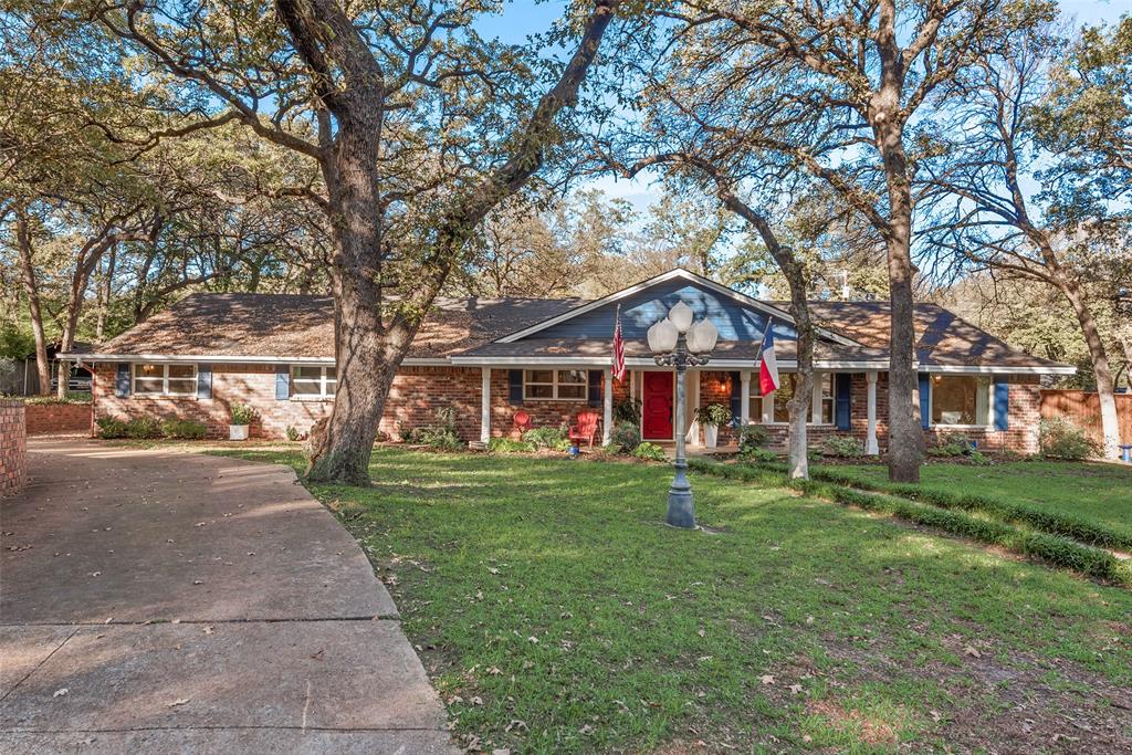 4006 Hollow Oak Drive