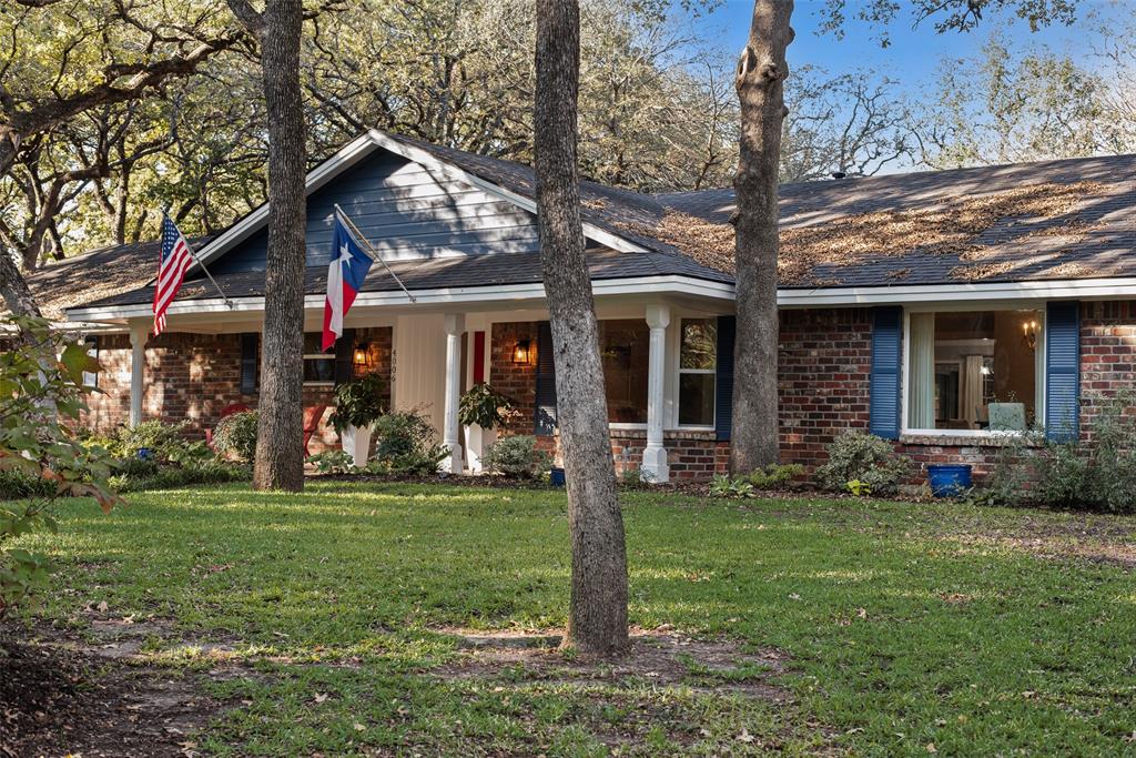 4006 Hollow Oak Drive