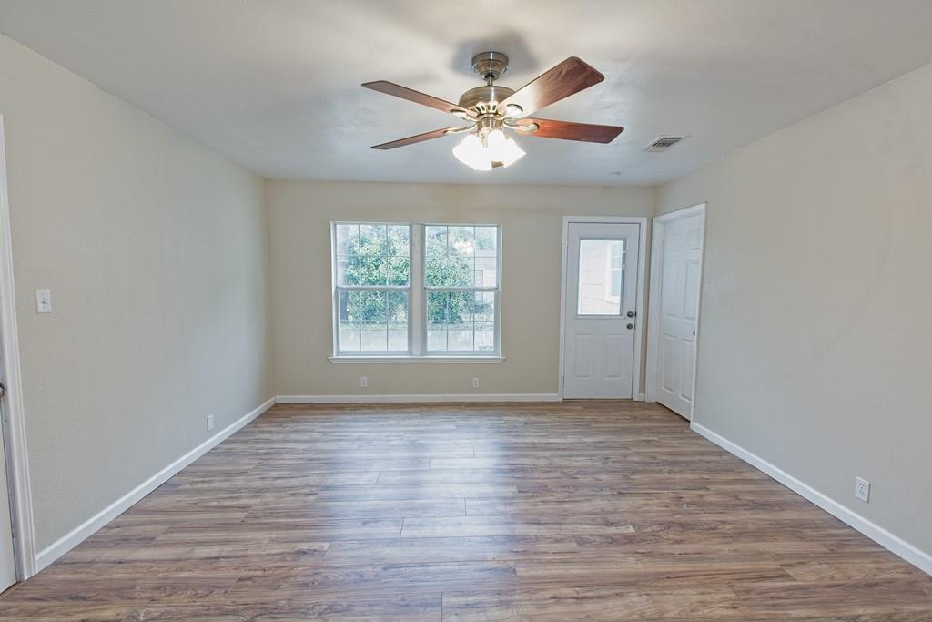 Plano, Texas 75074, United States, 3 Bedrooms Bedrooms, ,2 BathroomsBathrooms,Residential,Pending,185459