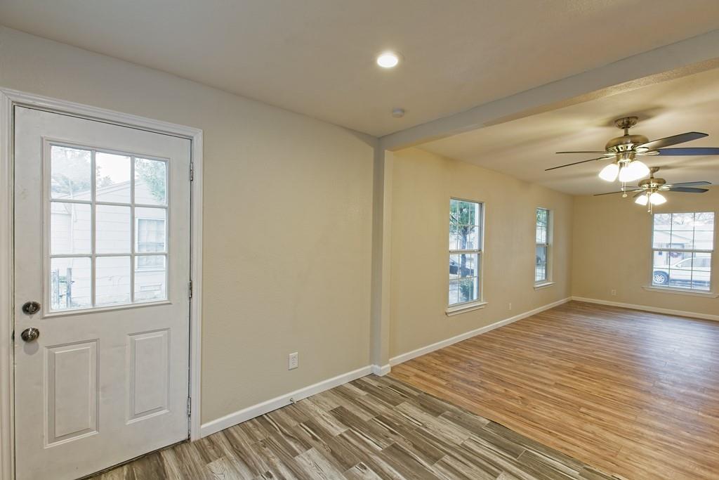 Plano, Texas 75074, United States, 3 Bedrooms Bedrooms, ,2 BathroomsBathrooms,Residential,Pending,185459