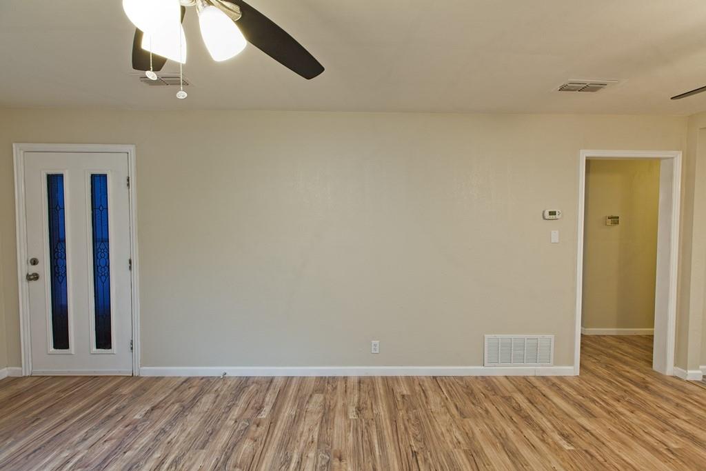 Plano, Texas 75074, United States, 3 Bedrooms Bedrooms, ,2 BathroomsBathrooms,Residential,Pending,185459