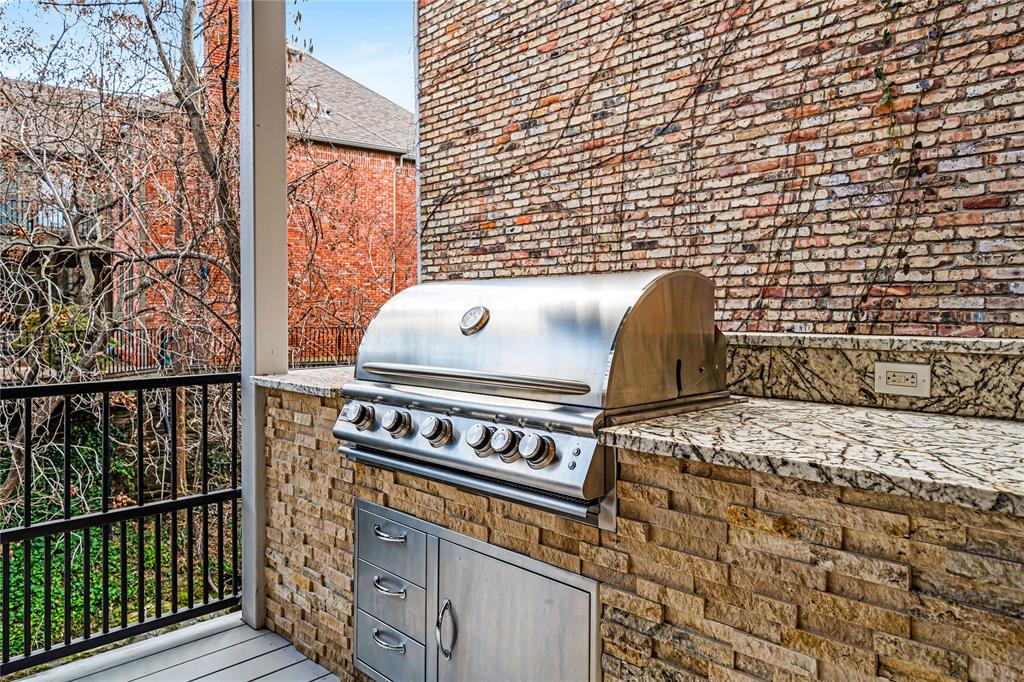 Lake Estates - Residential