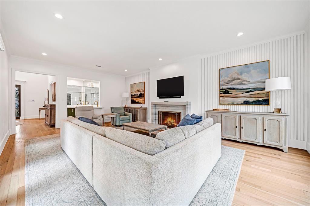 Lake Estates - Residential