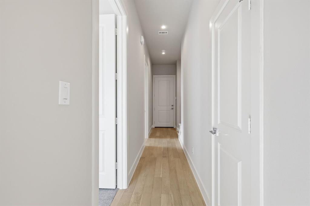 129 Garden Court E