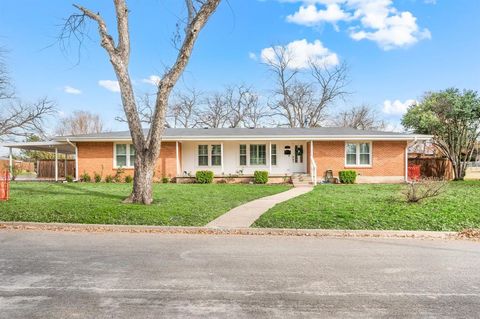 2900 Spruce Park Drive Richland Hills TX 76118