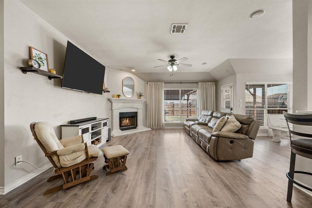 628 Poncho Lane