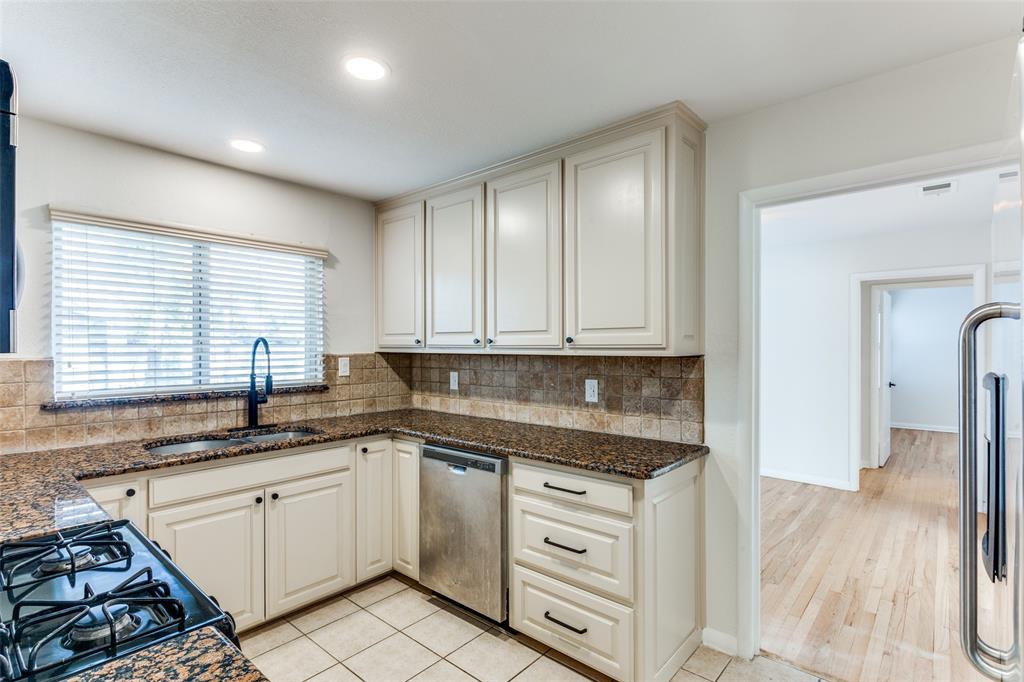 Chamberlain Arlington Heights - Residential Lease