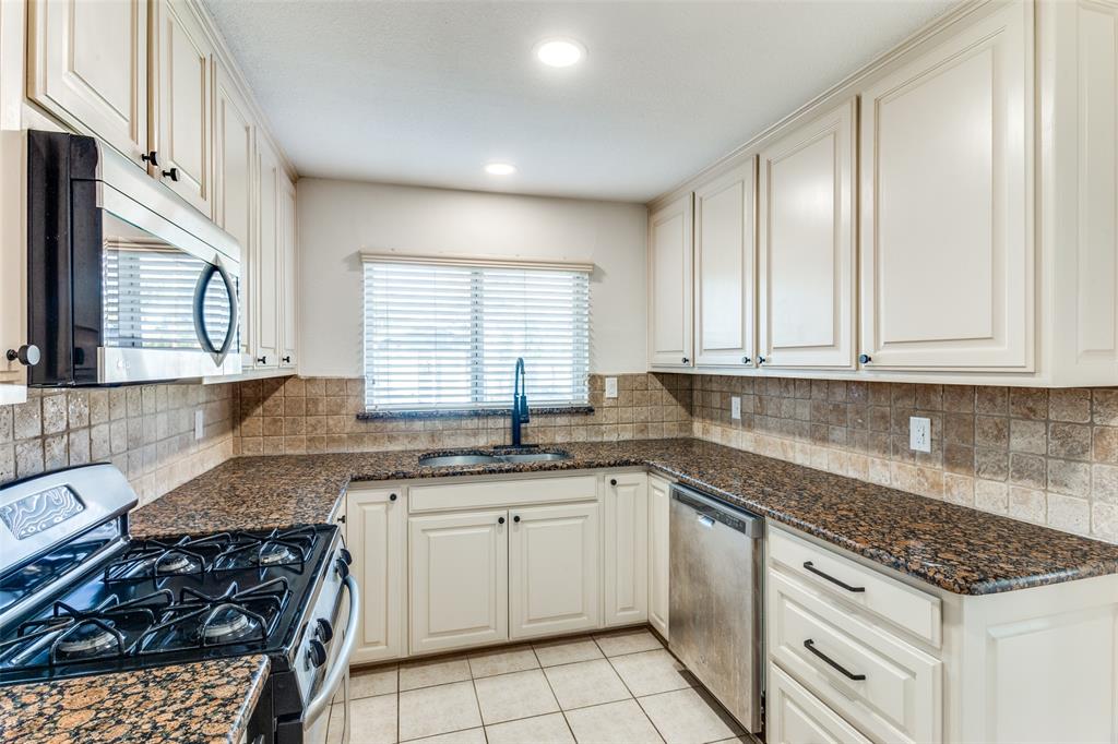 Chamberlain Arlington Heights - Residential Lease