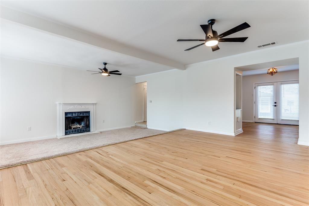 Chamberlain Arlington Heights - Residential Lease