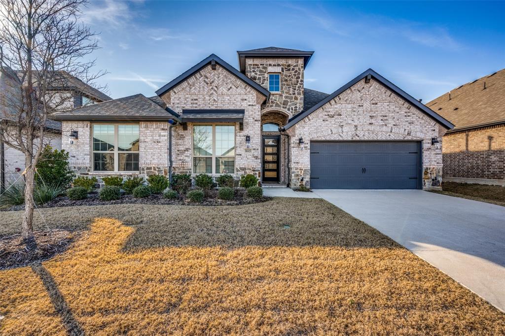805 Uplands Drive