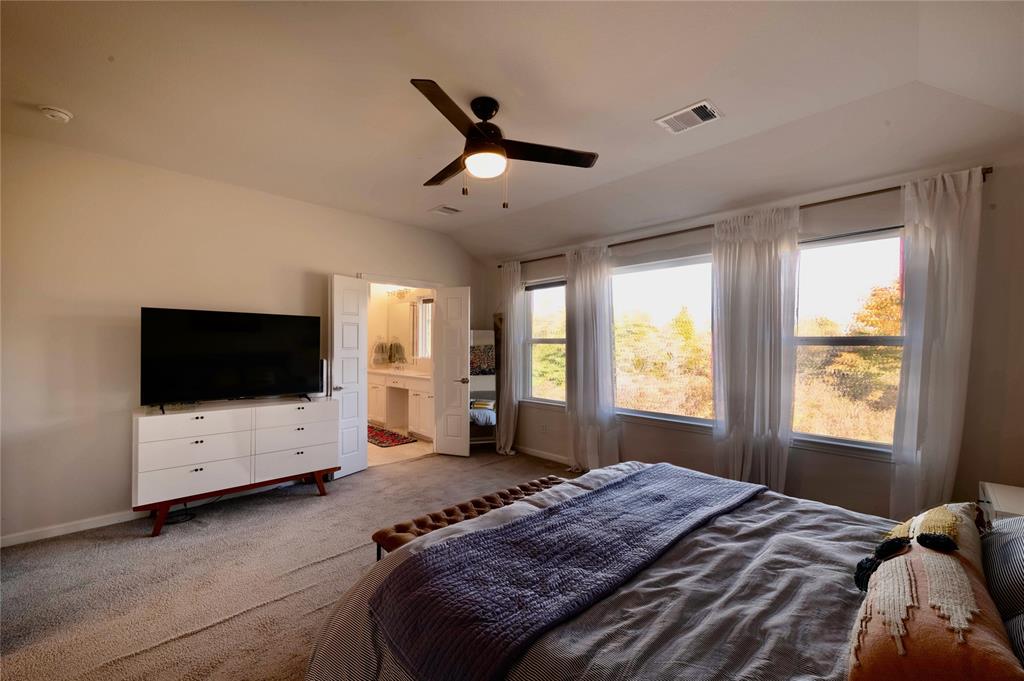 400 Shoreline Street