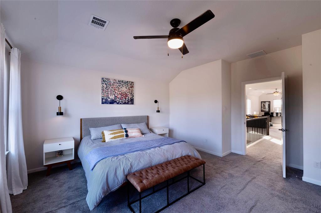 400 Shoreline Street