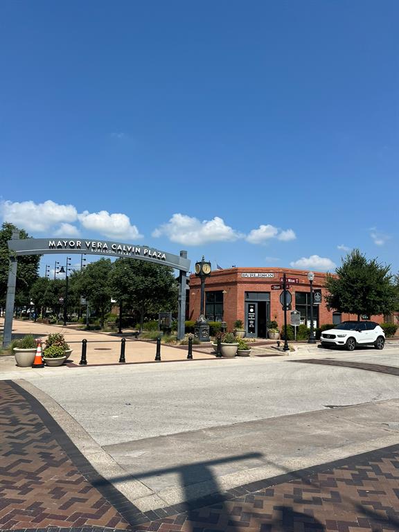 Burleson Add - Commercial Sale