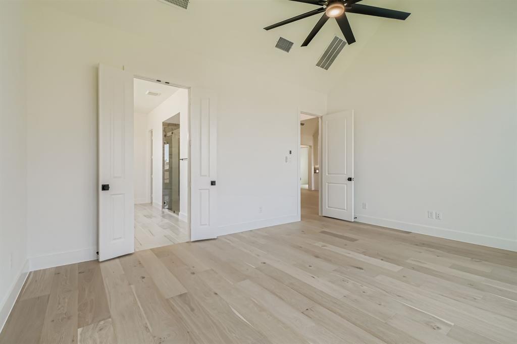 Bella Casa - Residential