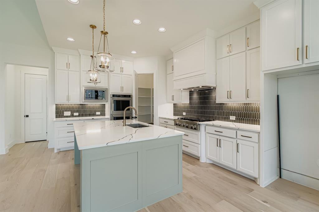 Bella Casa - Residential