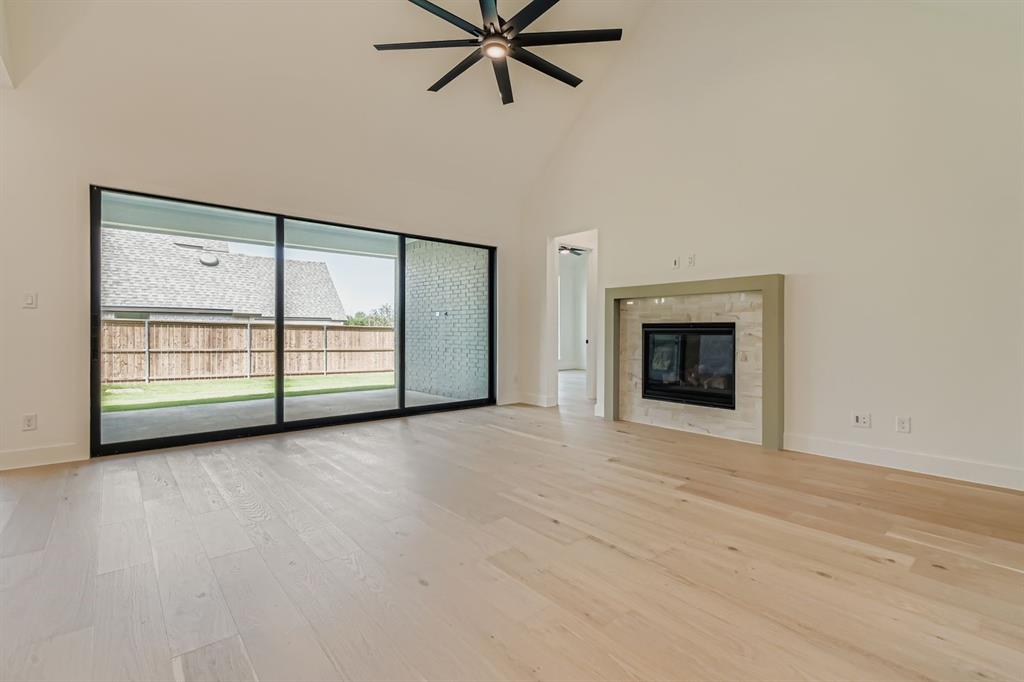 Bella Casa - Residential