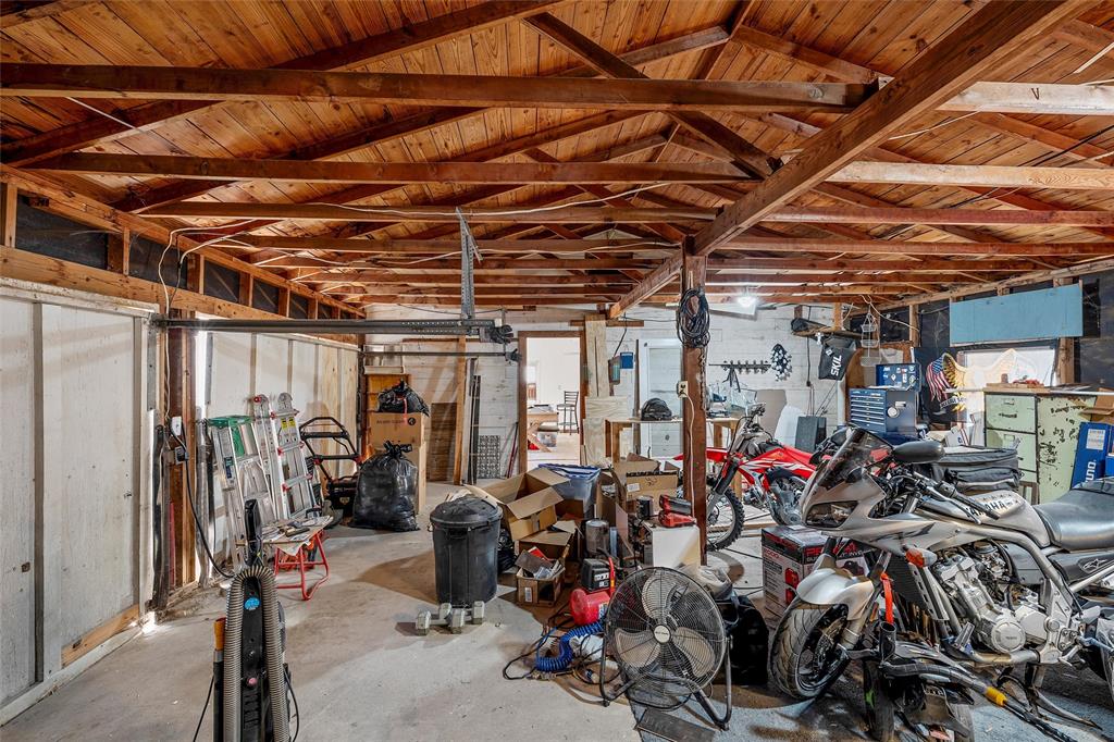 Lake Whitney Estate - Residential