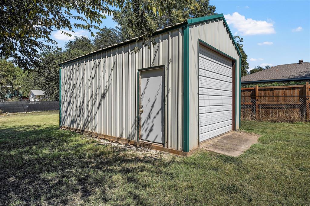 Lake Whitney Estate - Residential