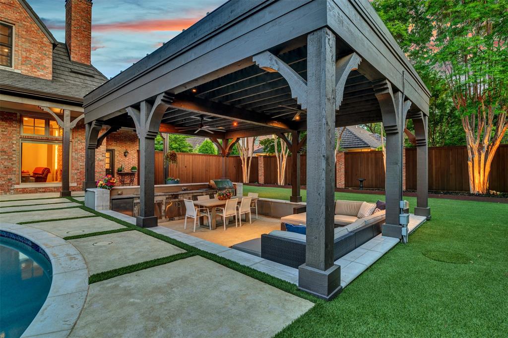 Willow Bend Place - Residential