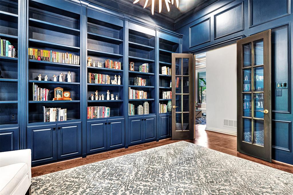 Willow Bend Place - Residential