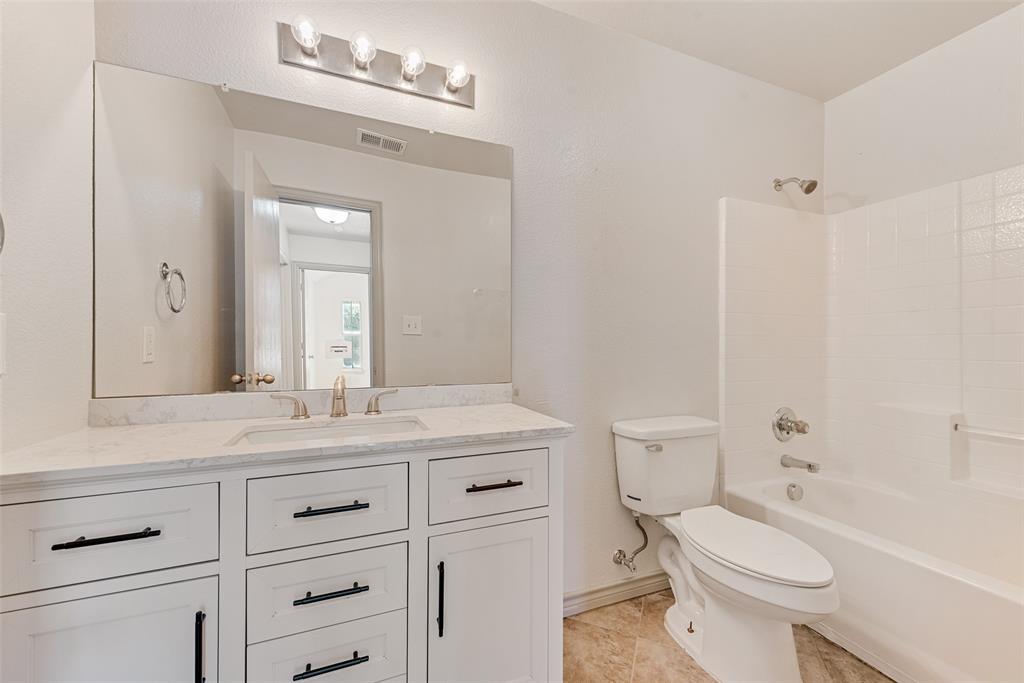 River Oaks #4 - Residential