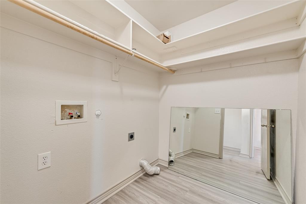 River Oaks #4 - Residential