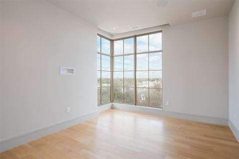 Tiny photo for 4205 Buena Vista Street #501, Dallas, TX 75205 (MLS # 21183957)