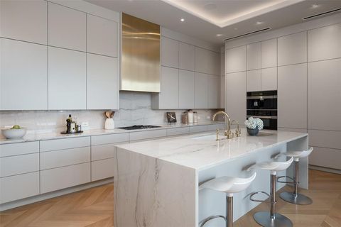 Tiny photo for 4205 Buena Vista Street #501, Dallas, TX 75205 (MLS # 21183957)