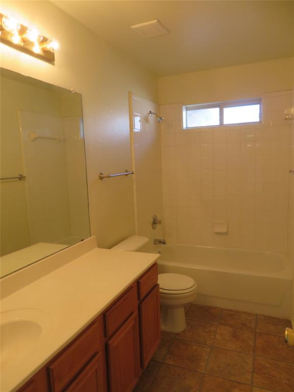 Mockingbird Hill Sec 03 - Residential Lease