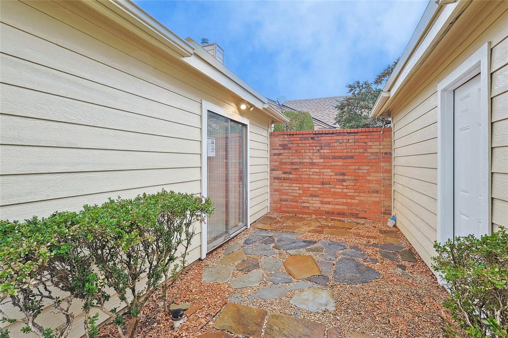 Autumn Chase Add - Residential Lease